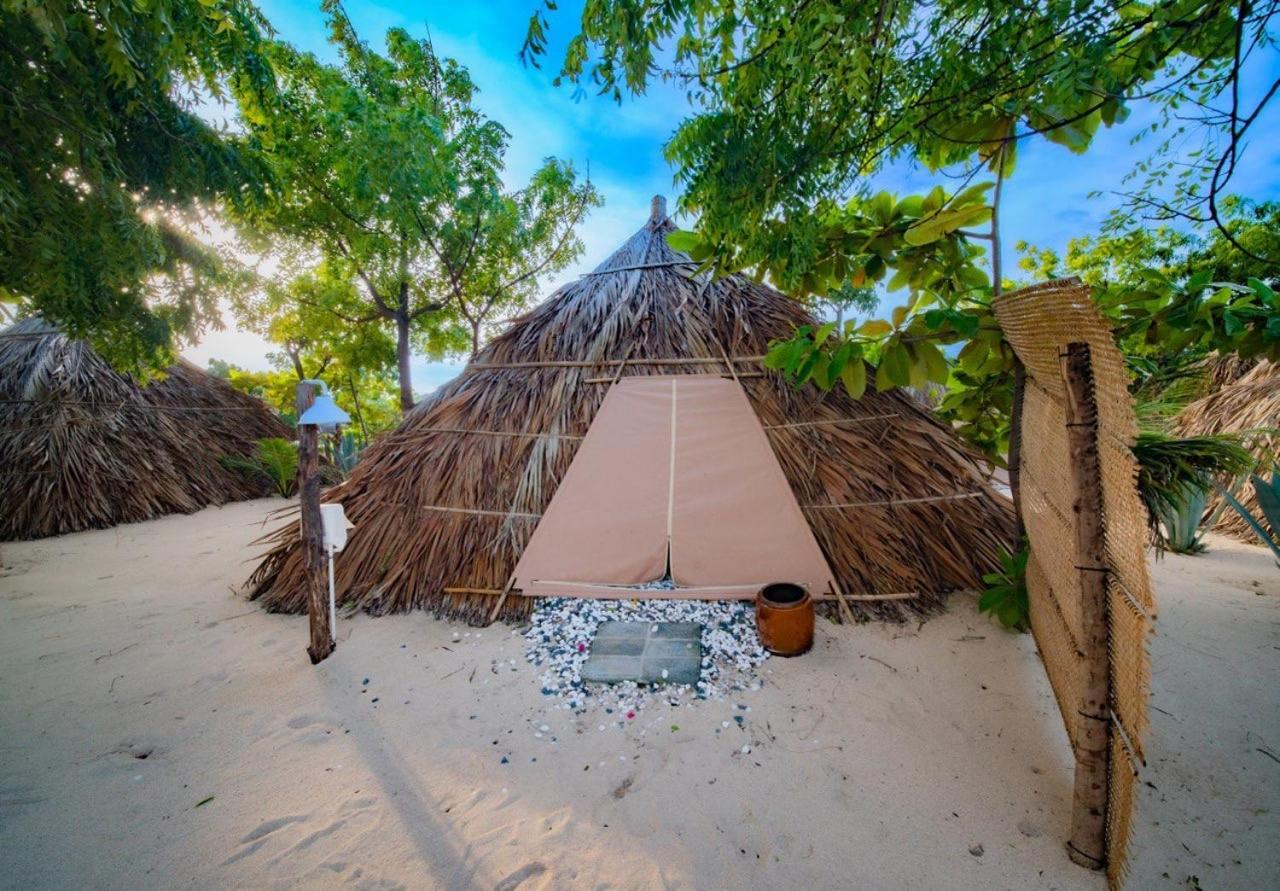 Vietnam Surf Camp Hotel Ap My Hai Buitenkant foto
